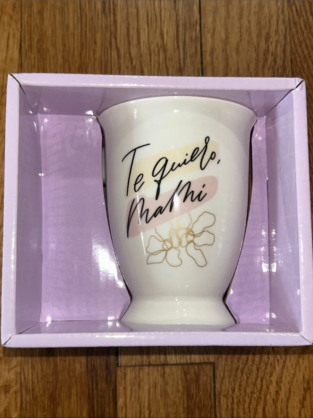 Te Quiero Mami Ceramic Mug - White with Pink & Gold Accents NWT